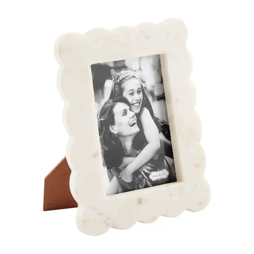 Mud Pie - SMALL SCALLOPED PICTURE FRAME