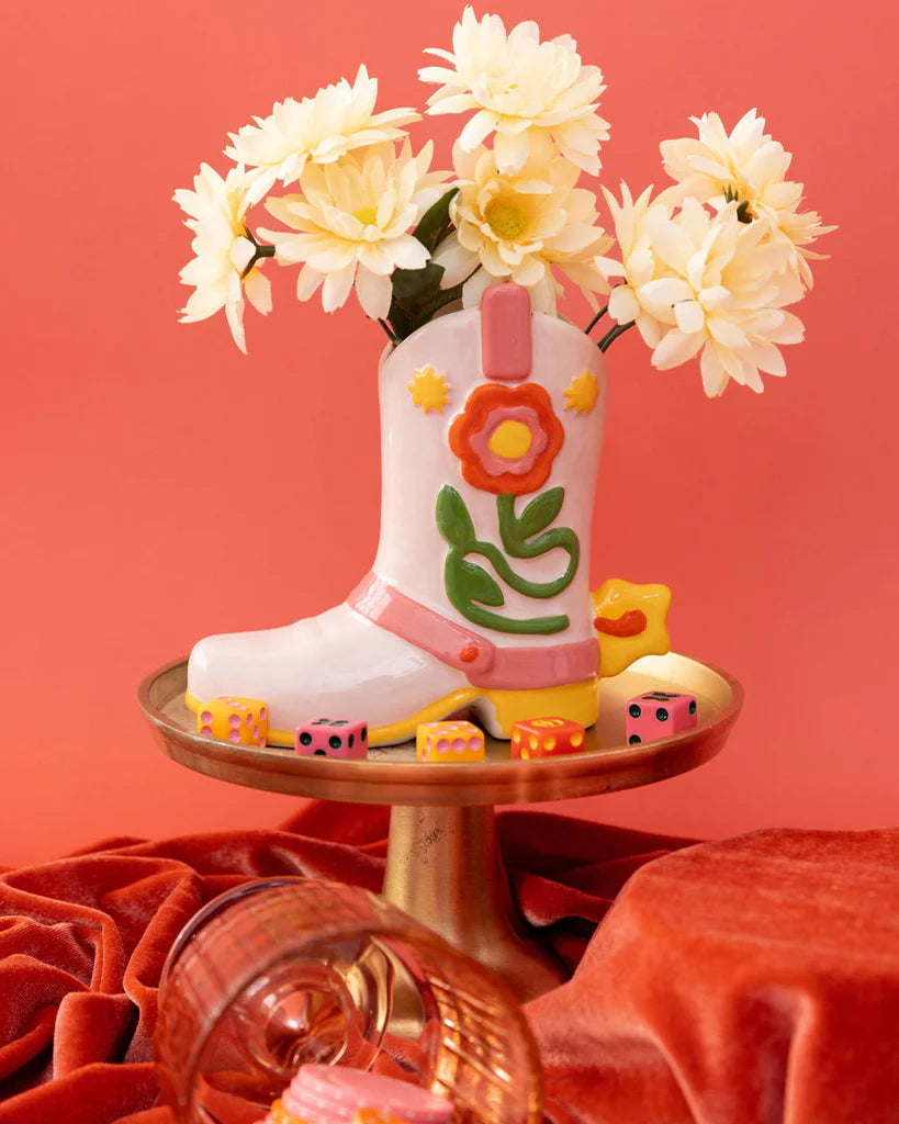 https://giftsonfirst.com/cdn/shop/products/bando-il-vase-giddy-up-03_1024x1024_69a9996c-665f-4769-be64-2830f826903e.webp?v=1678820447&width=1445